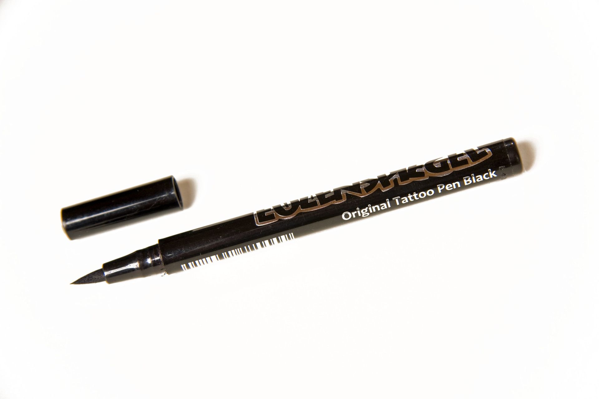 TattooStift schwarz, 0,8 ml festartikelmüller GmbH