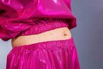 Pink Flash: Oberteil mit Kapuze, Hose