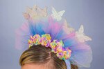 Kopfbügel mit Pastellblüten u. Schmetterlingen