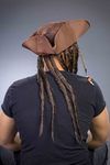 Piratenhut mit Dreadlocks