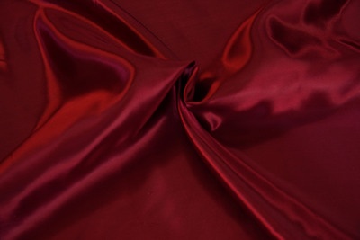 1m Polyestersatin weinrot