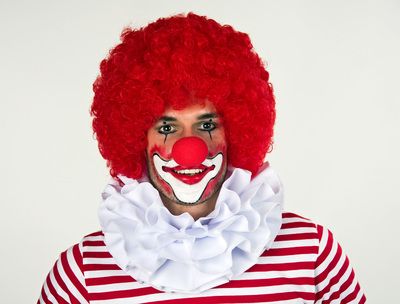 weißer Clownkragen dreilagig