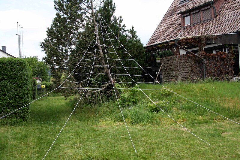 Spinnennetz, ca. 320x270x220 cm