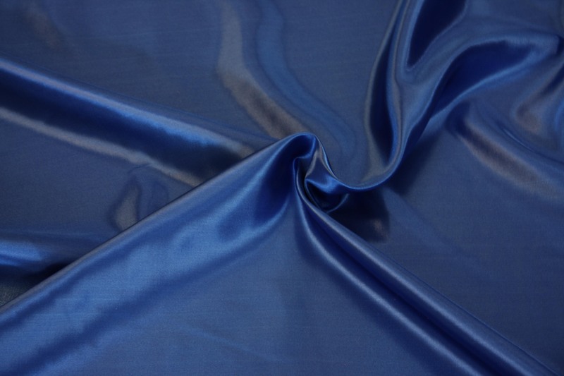 1m Polyestersatin blau