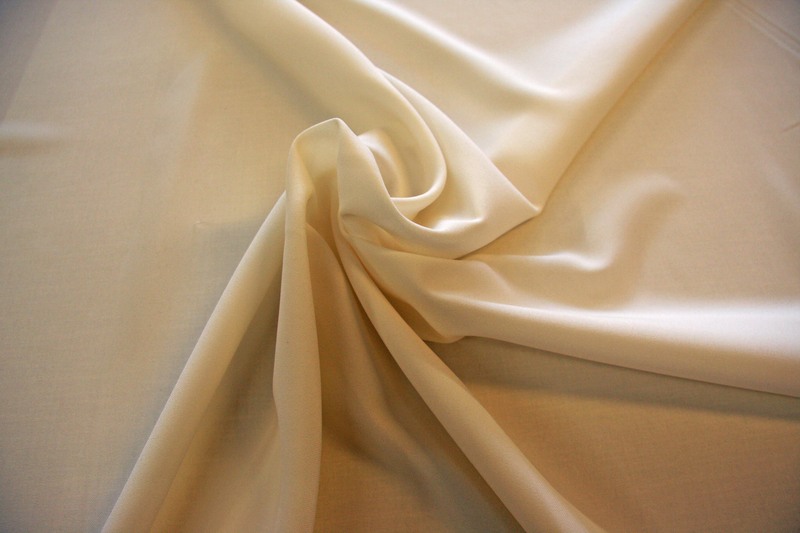 1m Polyestergewebe creme