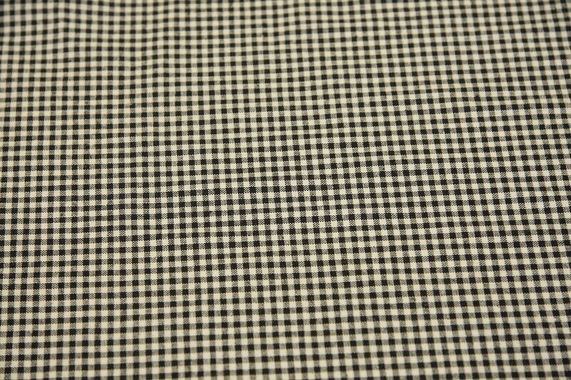 1m Baumwollstoff schwarz/weiß kariert 